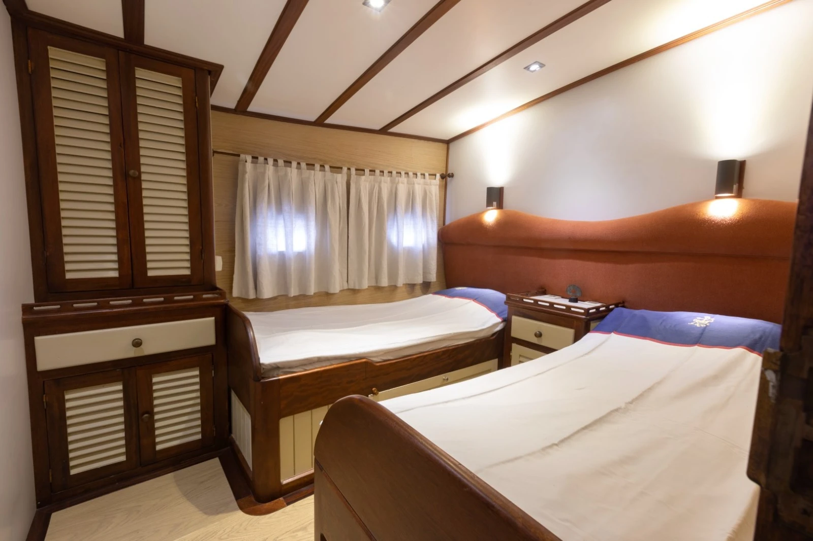 cabin